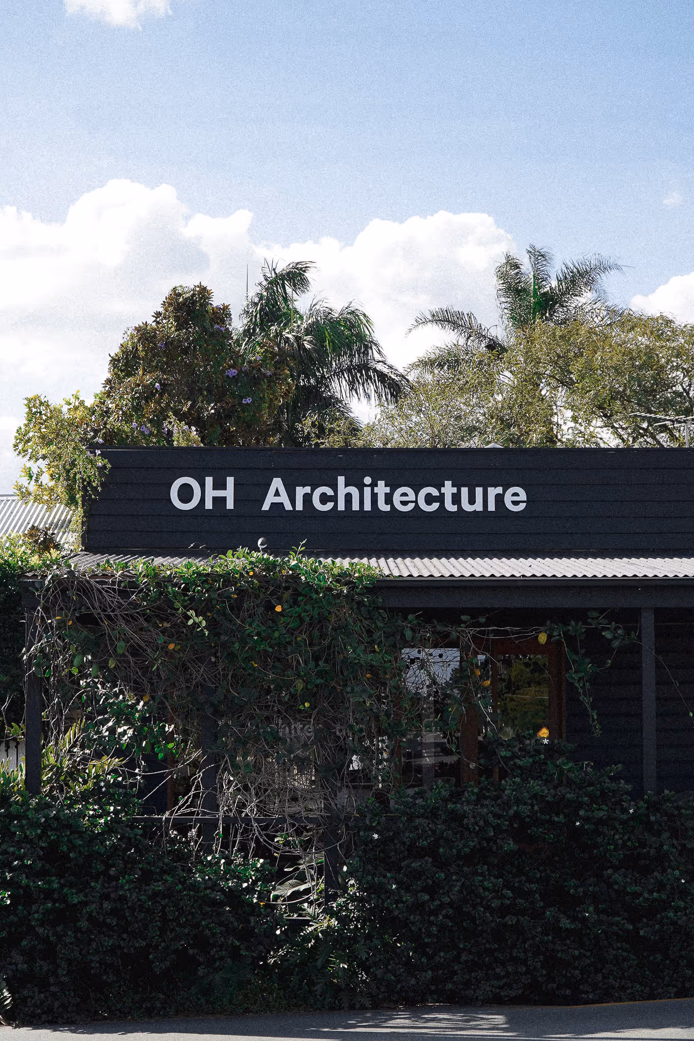 NH Architecture building exterior